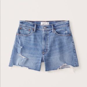 Abercrombie Curve Love High Rise Shorts